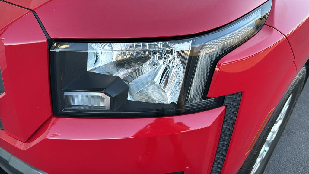 Used 2022 Nissan Frontier SV w/ Technology Package RWD image 6