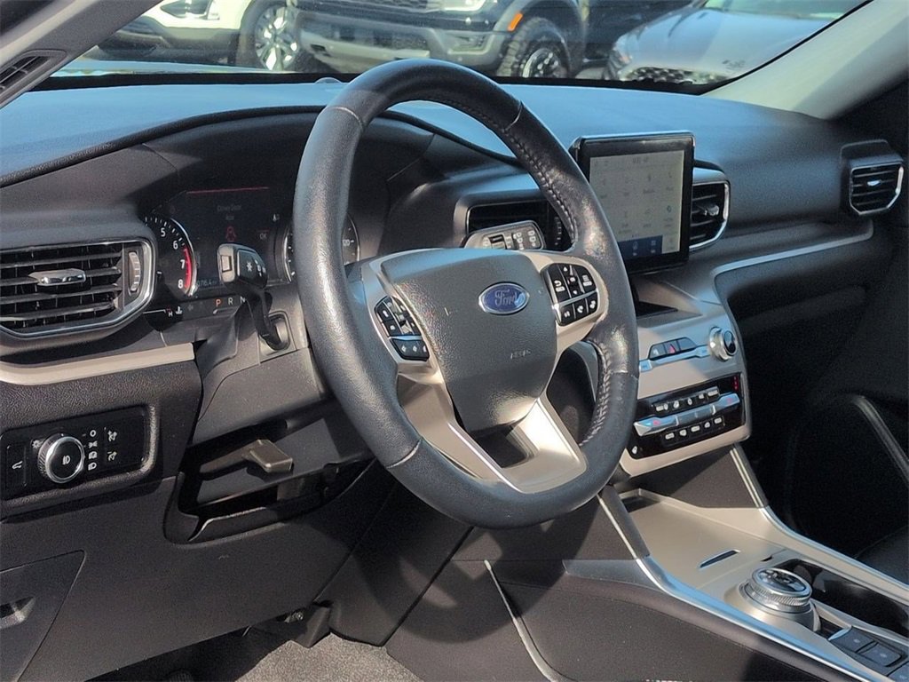 Certified 2023 Ford Explorer XLT w/ Equipment Group 202A image 12