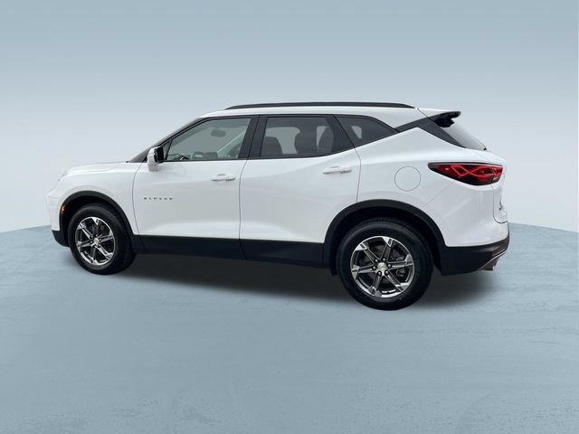 Used 2024 Chevrolet Blazer LT FWD image 8