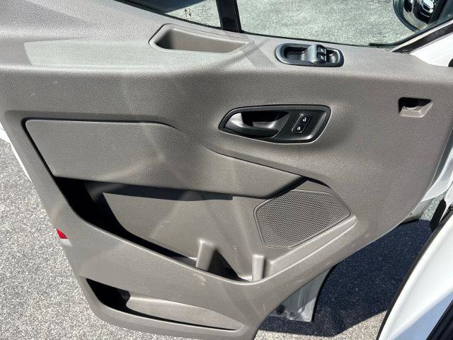 Certified 2024 Ford Transit 350 XLT RWD image 17