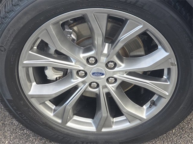 Certified 2022 Ford Explorer Limited w/ Equipment Group 301A image 34