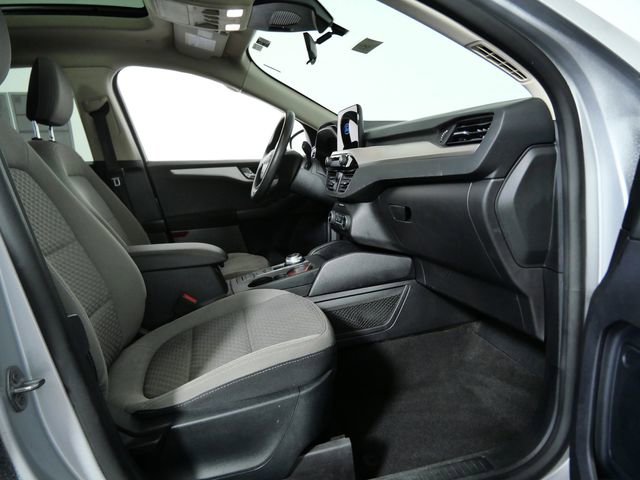 Certified 2020 Ford Escape SE image 10