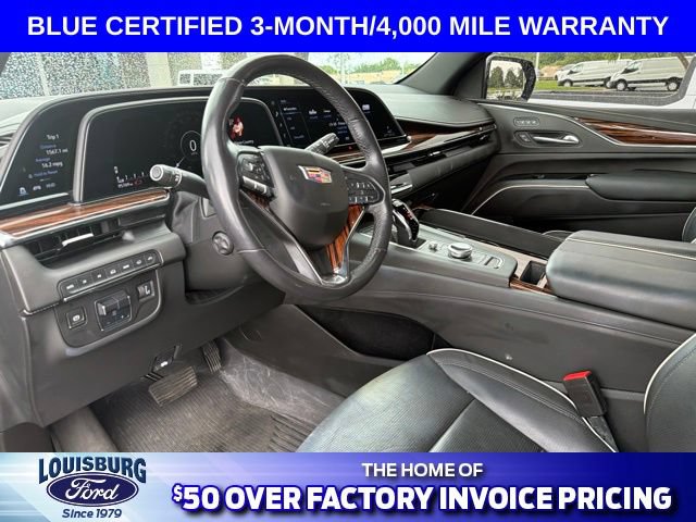 Used 2021 Cadillac Escalade Premium Luxury w/ Driver Assist Tech Package AWD/4WD image 7
