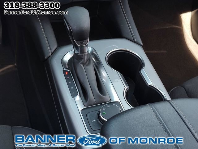 Used 2023 Chevrolet Blazer LT FWD image 19
