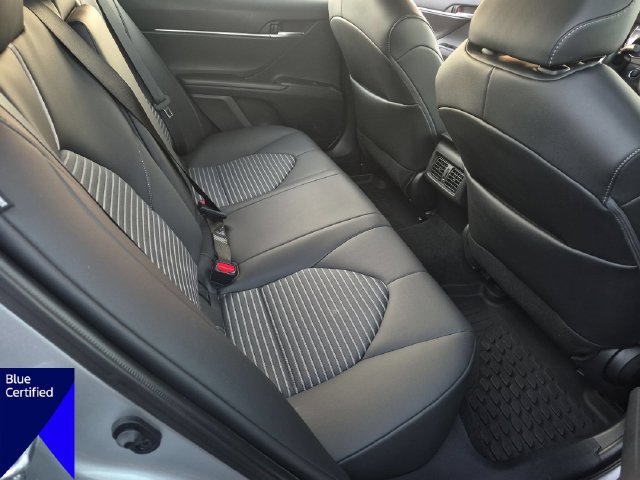 Used 2024 Toyota Camry SE w/ Cold Weather Package FWD image 32