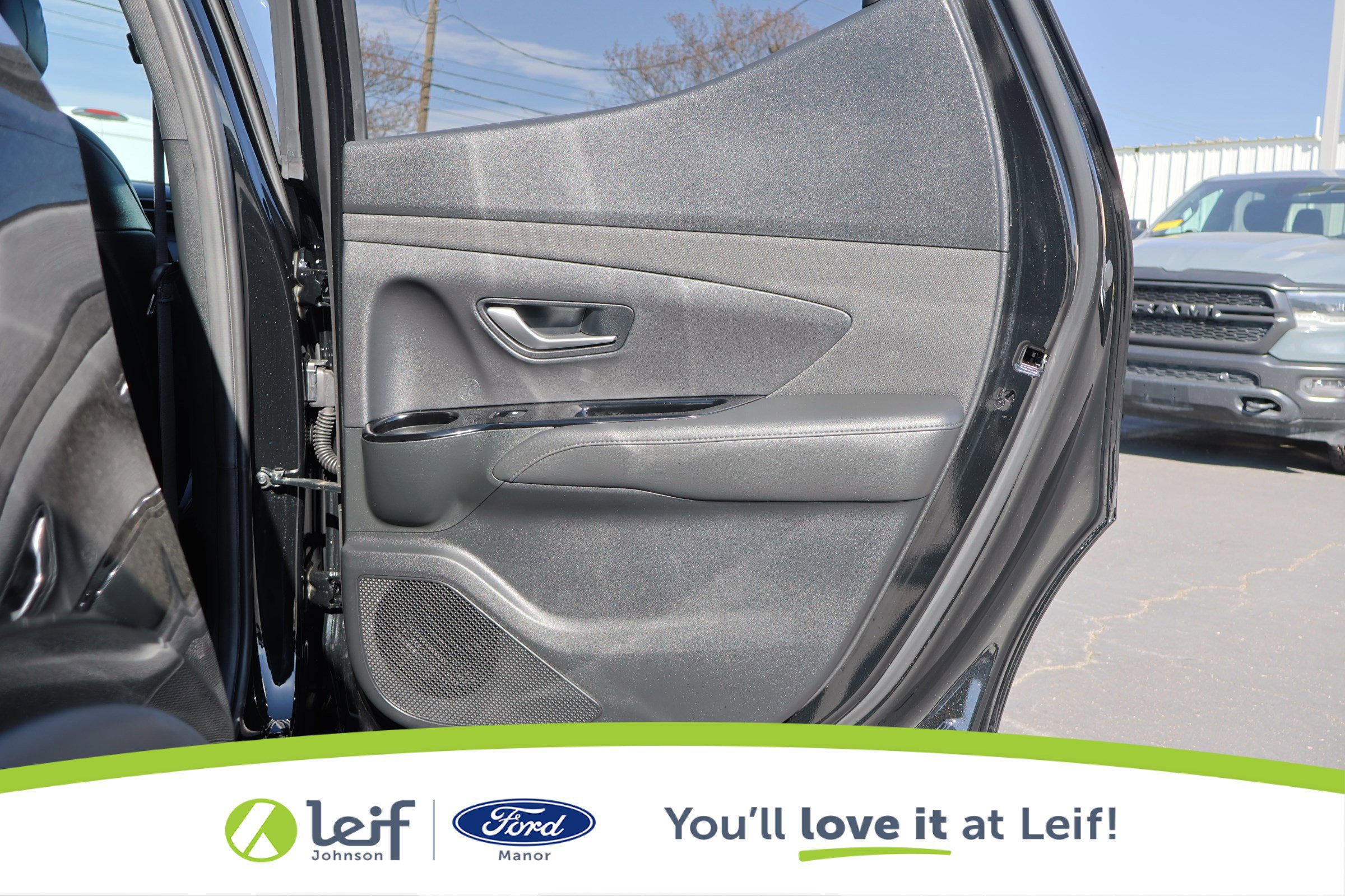 Used 2024 Hyundai Santa Cruz Limited image 29