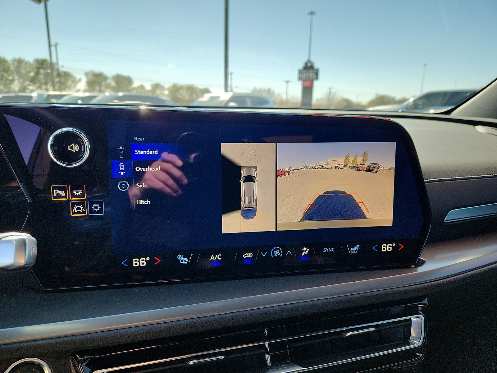 Used 2026 Chevrolet Traverse LT w/ Driver Confidence Package image 11