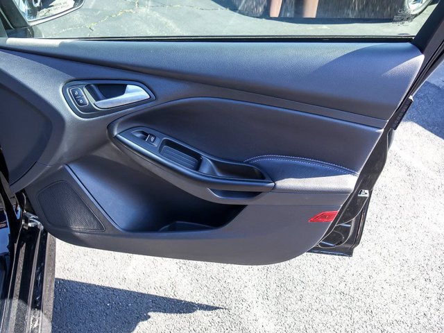 Certified 2017 Ford Focus RS AWD/4WD image 29