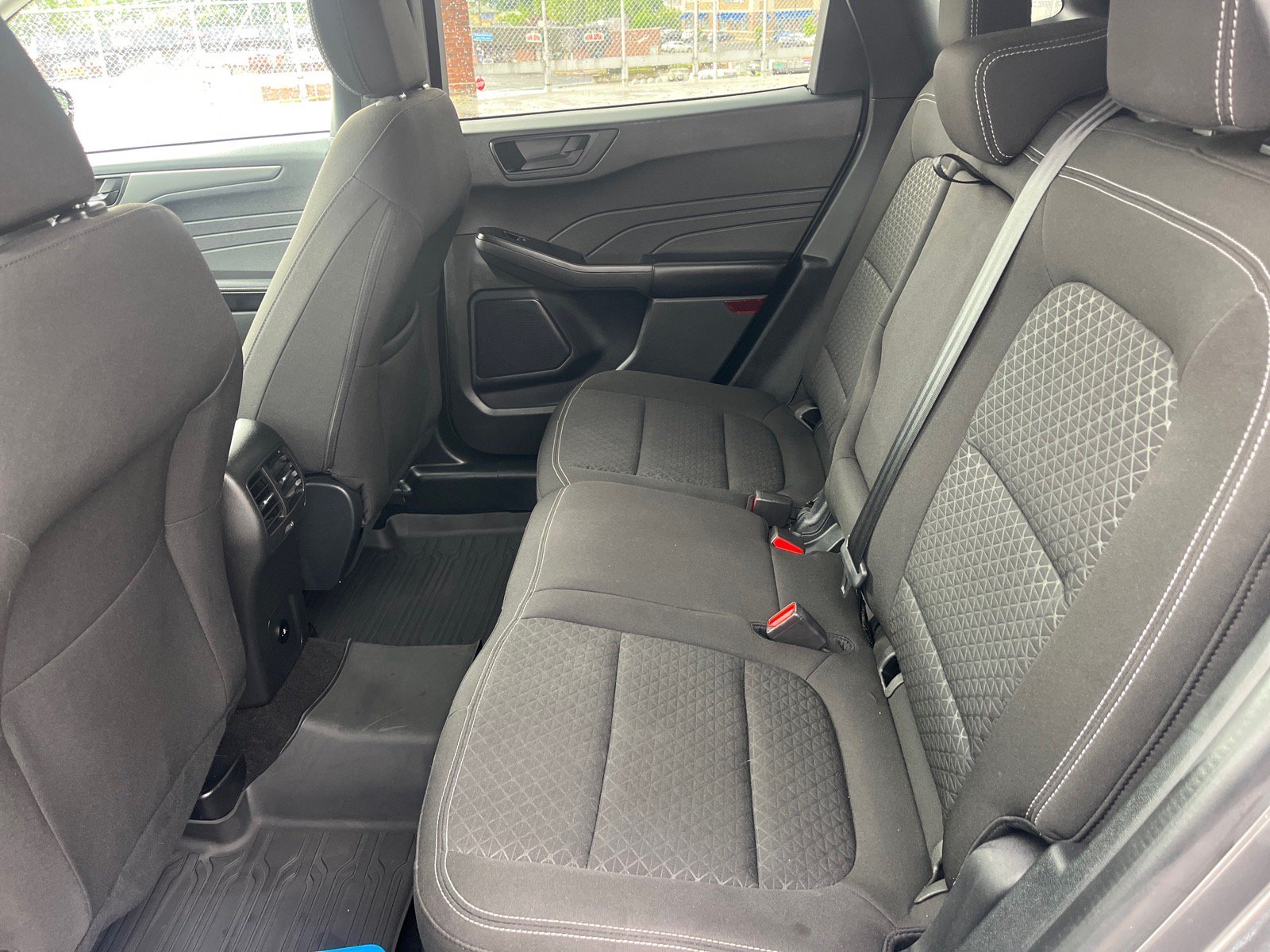 Certified 2024 Ford Escape Active AWD/4WD image 18