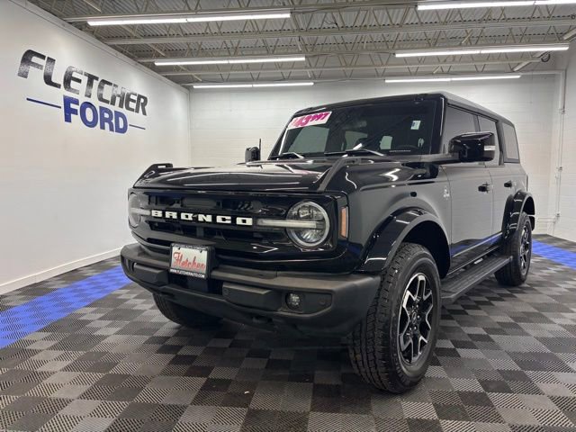 Certified 2024 Ford Bronco Outer Banks image 1