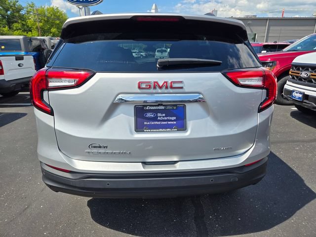 Used 2022 GMC Terrain SLE w/ Driver Convenience Package AWD/4WD image 5