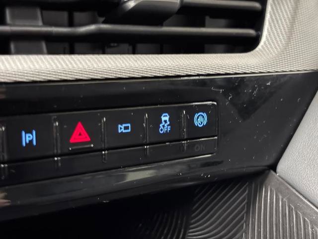 Certified 2025 Ford Explorer Active image 22