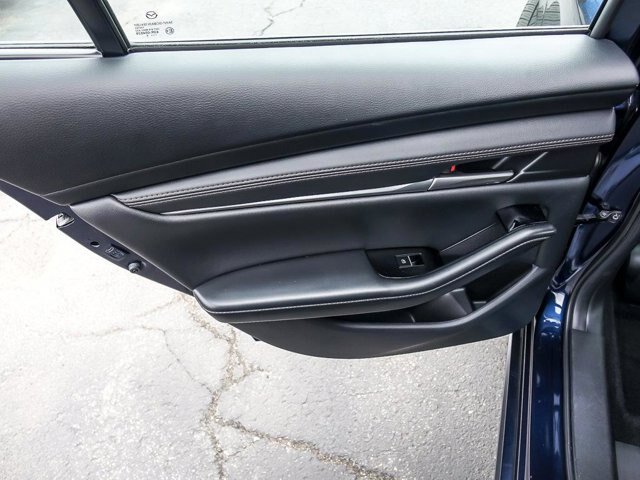 Used 2025 MAZDA MAZDA3 s FWD image 25