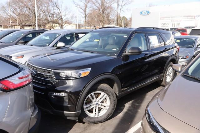 Certified 2024 Ford Explorer XLT w/ Equipment Group 202A image 6