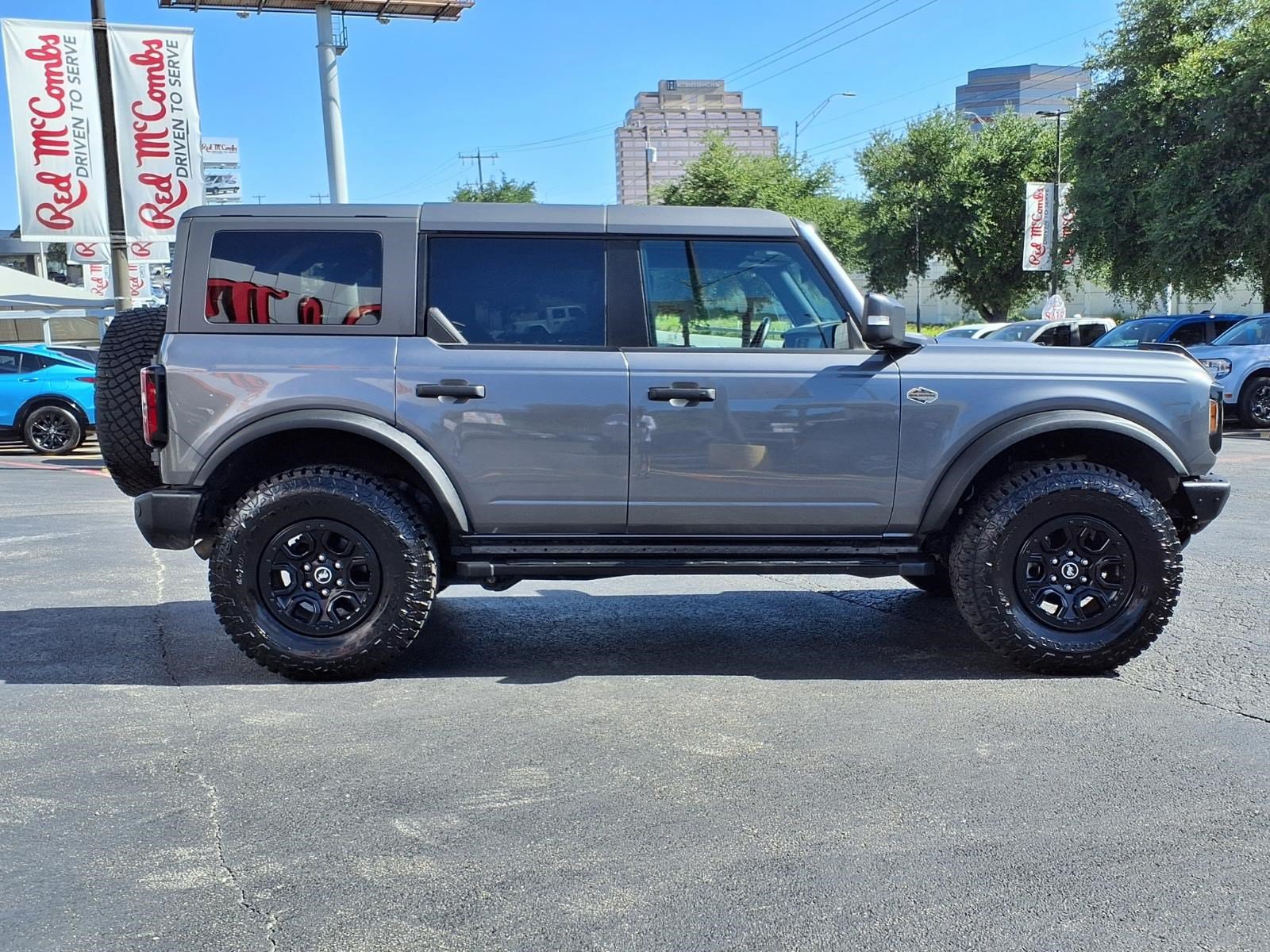 Certified 2024 Ford Bronco Wildtrak AWD/4WD image 5