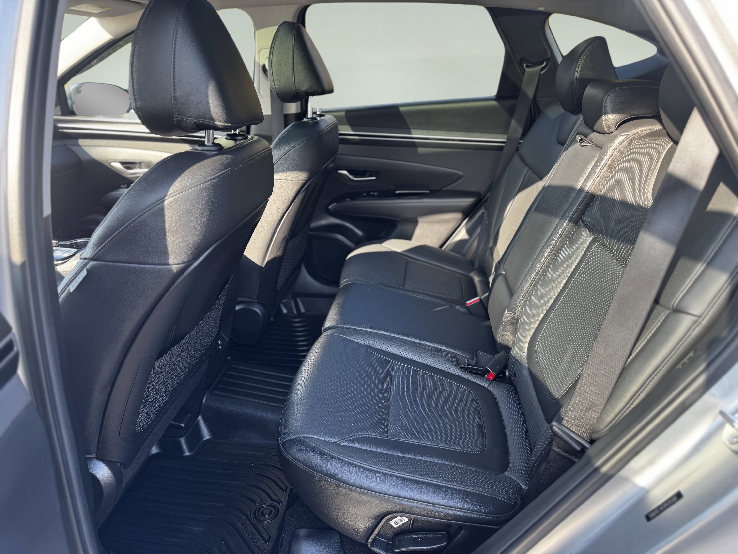 Used 2023 Hyundai Tucson Limited AWD/4WD image 13