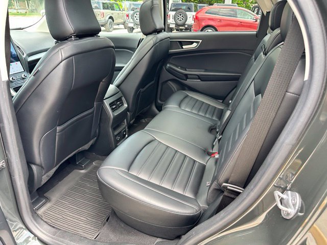 Certified 2022 Ford Edge SEL w/ Convenience Package AWD/4WD image 40