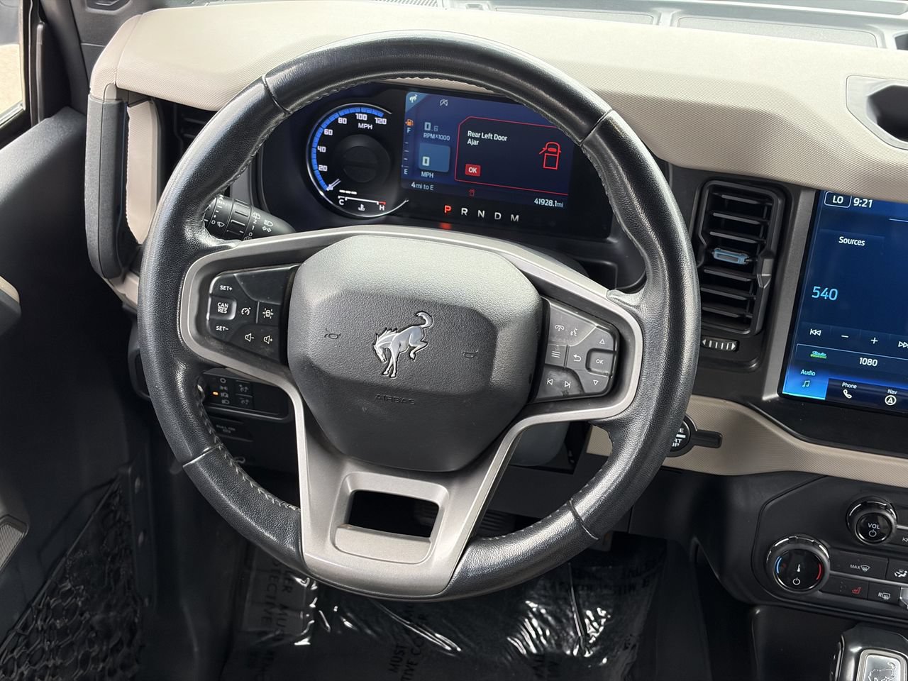 Certified 2022 Ford Bronco Wildtrak AWD/4WD image 16