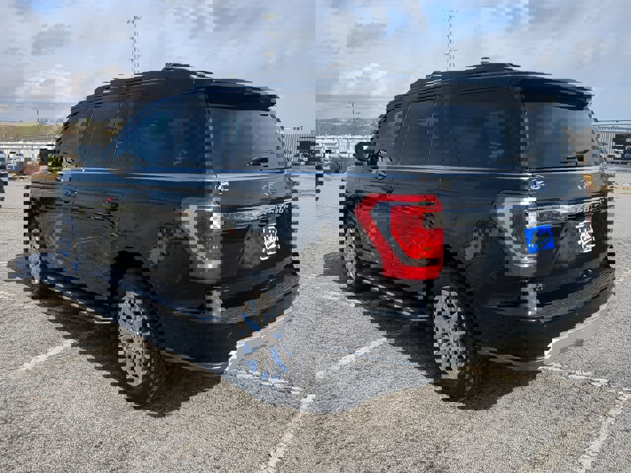 Certified 2021 Ford Expedition XLT image 5