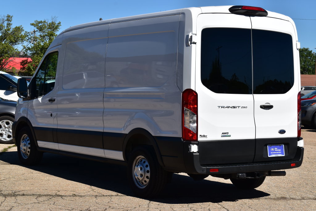 Certified 2025 Ford Transit 250 148 Medium Roof Extended AWD w/ Load Area Protection Package image 9