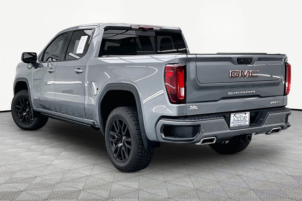 Used 2024 GMC Sierra 1500 AT4 w/ Technology Package AWD/4WD image 13