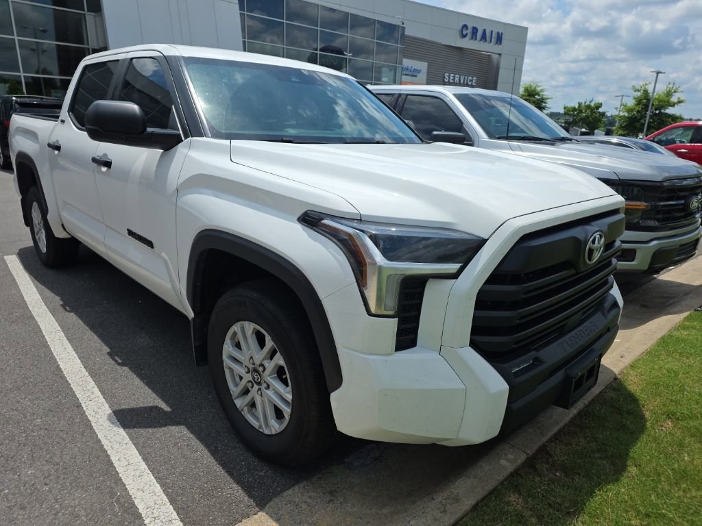Used 2025 Toyota Tundra SR5 AWD/4WD image 3