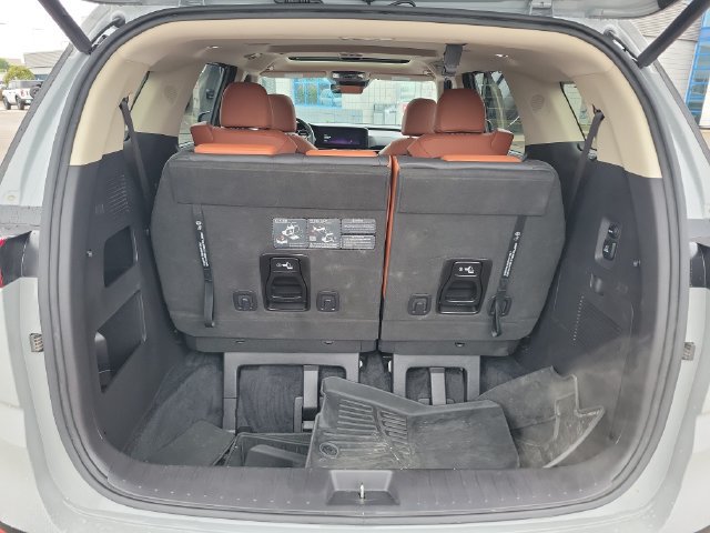 Used 2024 Kia Carnival SX Prestige FWD image 26
