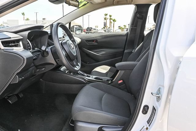 Used 2022 Toyota Corolla LE FWD image 17
