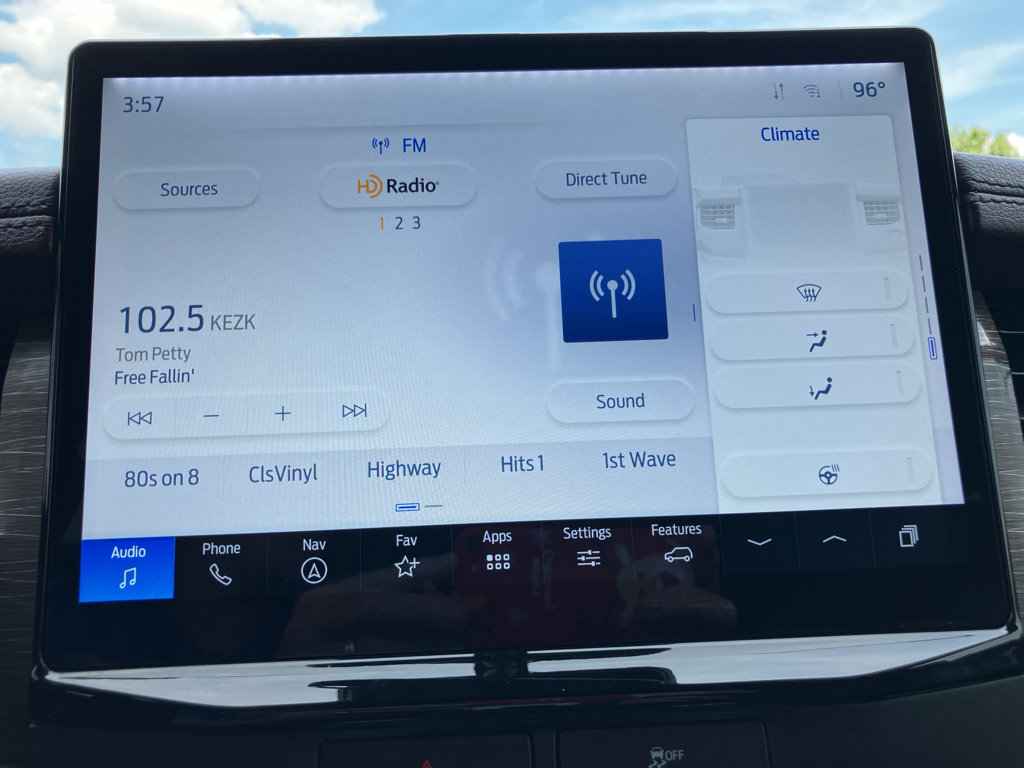 Certified 2022 Ford Expedition Limited RWD image 16