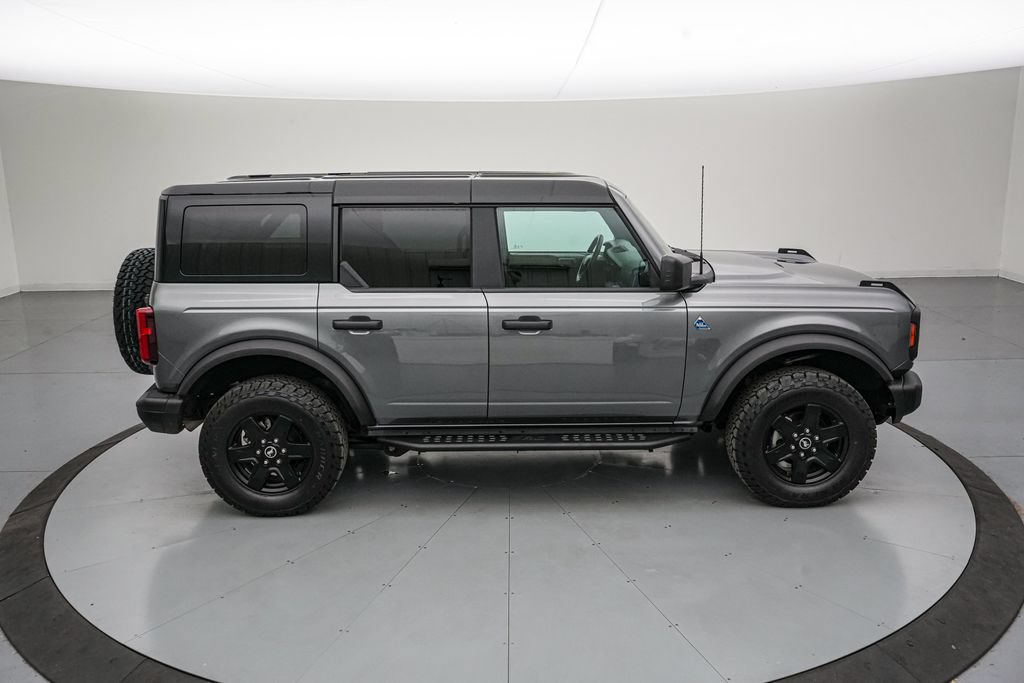 Certified 2024 Ford Bronco Black Diamond AWD/4WD image 3