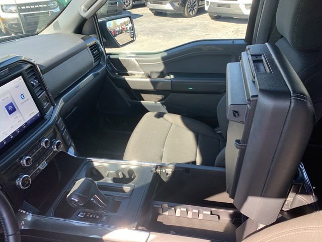 Certified 2022 Ford F150 XLT w/ Equipment Group 302A High image 34