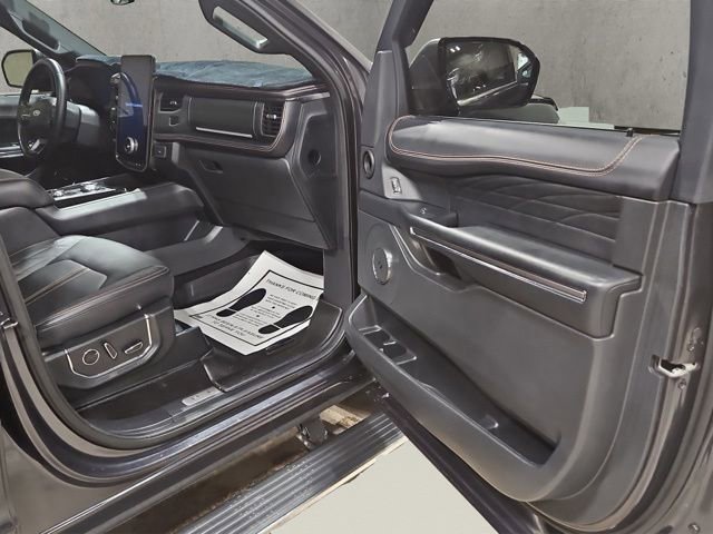 Certified 2023 Ford Expedition Max Platinum AWD/4WD image 18