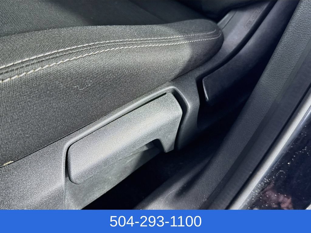 Used 2024 Nissan Rogue S AWD/4WD image 20