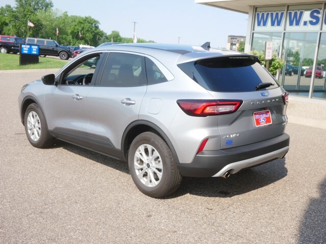 Certified 2023 Ford Escape Active AWD/4WD image 7