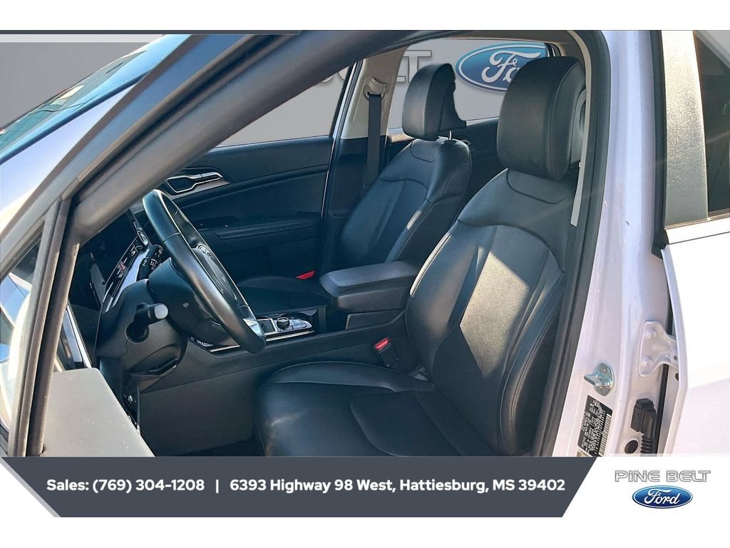 Used 2023 Kia Sportage EX FWD image 17