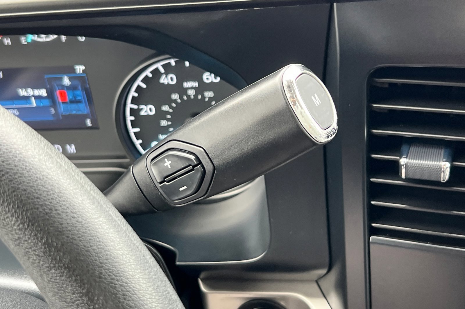 Certified 2024 Ford F350 XLT image 21