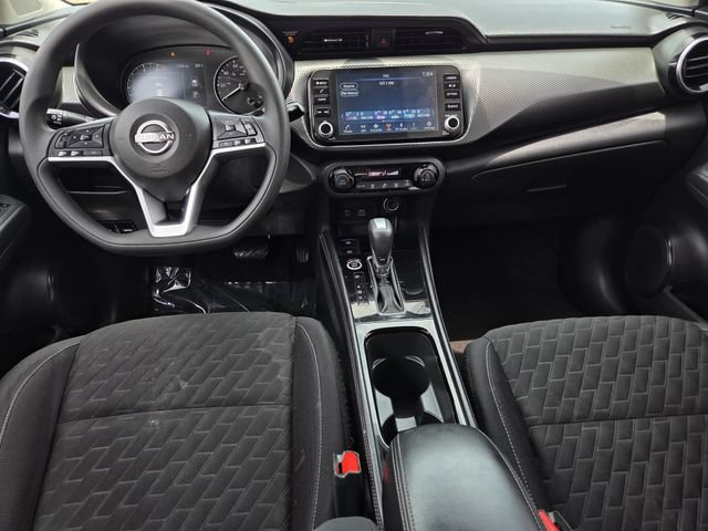 Used 2022 Nissan Kicks SV FWD image 8