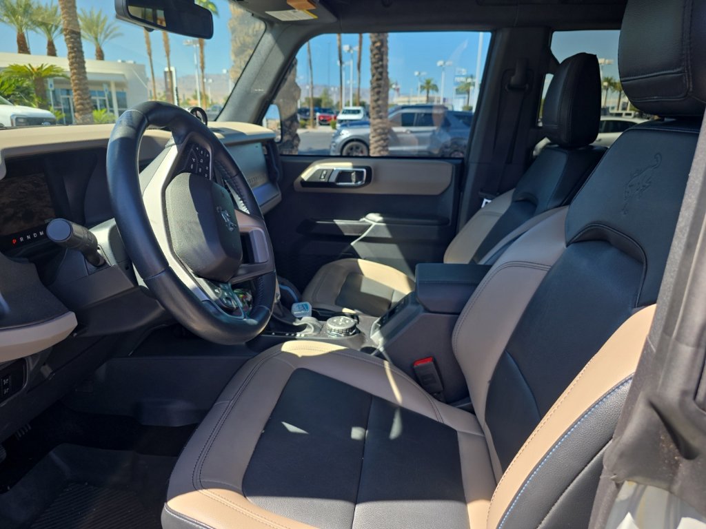 Certified 2024 Ford Bronco Wildtrak AWD/4WD image 4