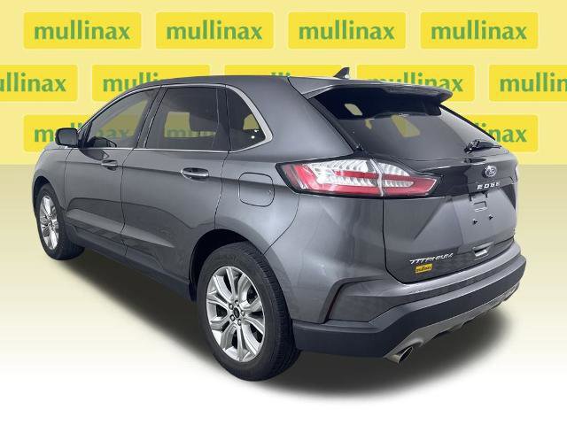 Certified 2024 Ford Edge Titanium image 3