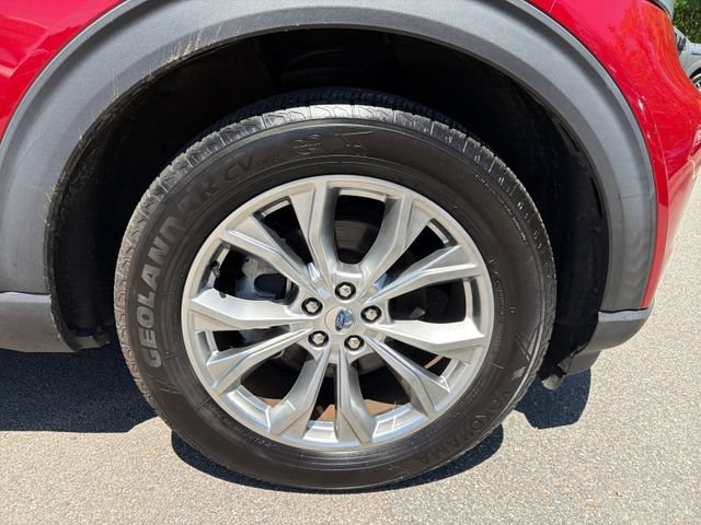 Certified 2020 Ford Explorer XLT w/ Equipment Group 202A AWD/4WD image 16