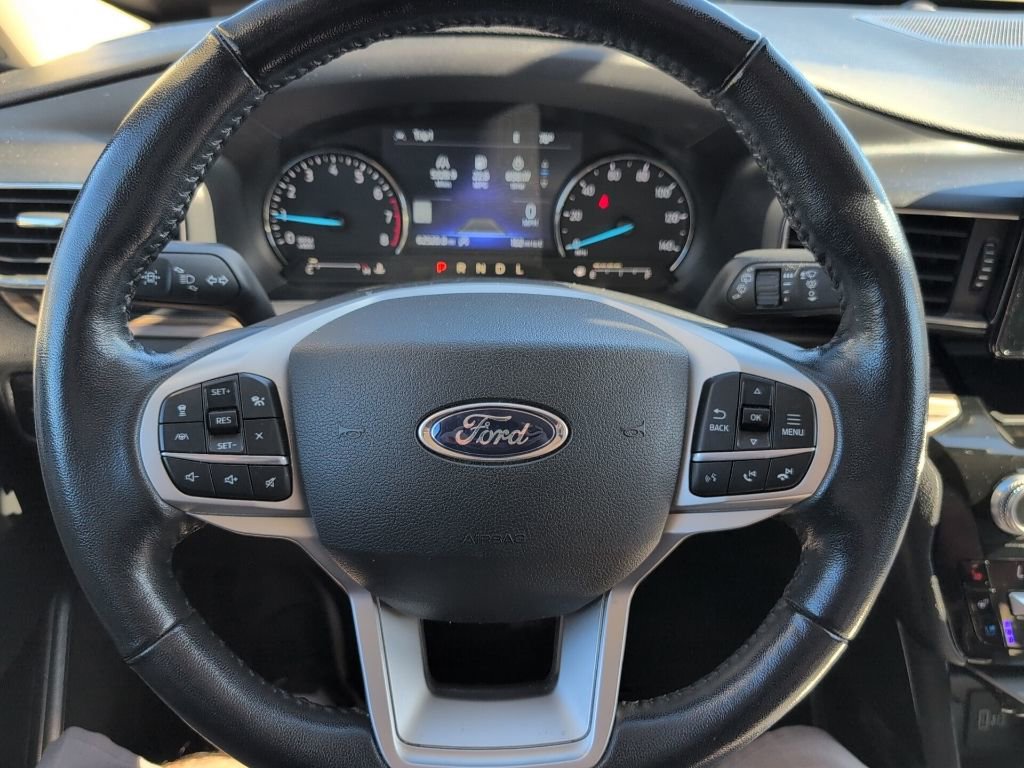 Certified 2021 Ford Explorer Limited w/ Equipment Group 301A image 17