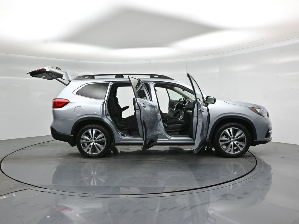 Used 2019 Subaru Ascent Premium AWD/4WD image 5