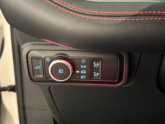 Certified 2025 Ford Explorer ST RWD image 18