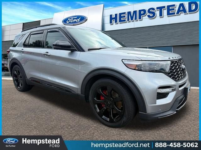 Certified 2023 Ford Explorer ST w/ Equipment Group 401A AWD/4WD image 3