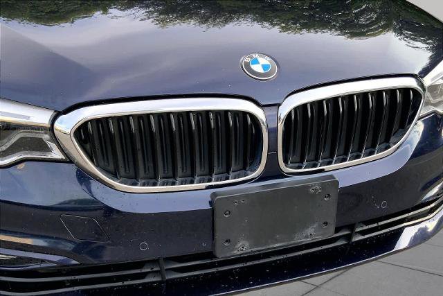 Used 2017 BMW 540i xDrive AWD/4WD image 32