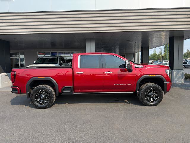 Used 2024 GMC Sierra 2500 Denali w/ Denali Reserve Package AWD/4WD image 8