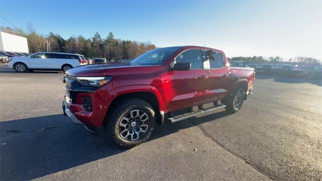 Used 2024 Chevrolet Colorado Z71 w/ Z71 Convenience Package 2 image 15
