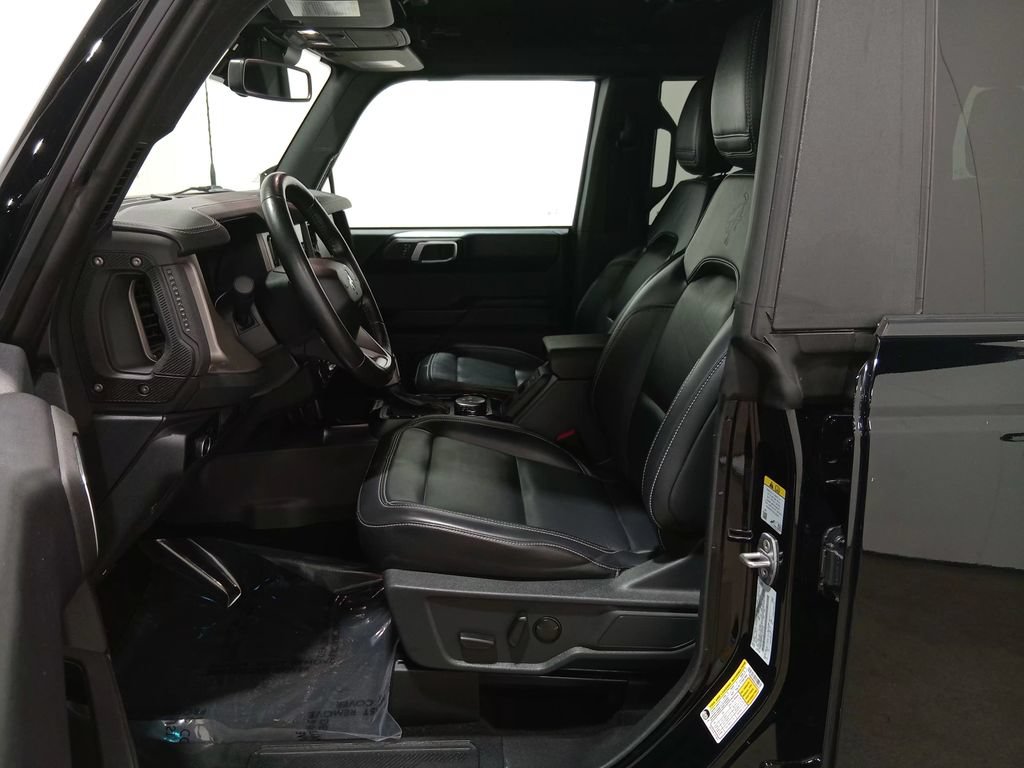 Certified 2025 Ford Bronco Outer Banks AWD/4WD image 16