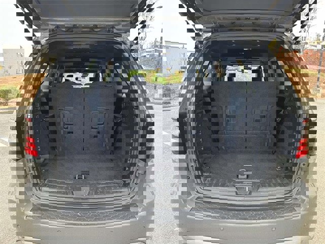 Used 2024 Dodge Durango GT image 23