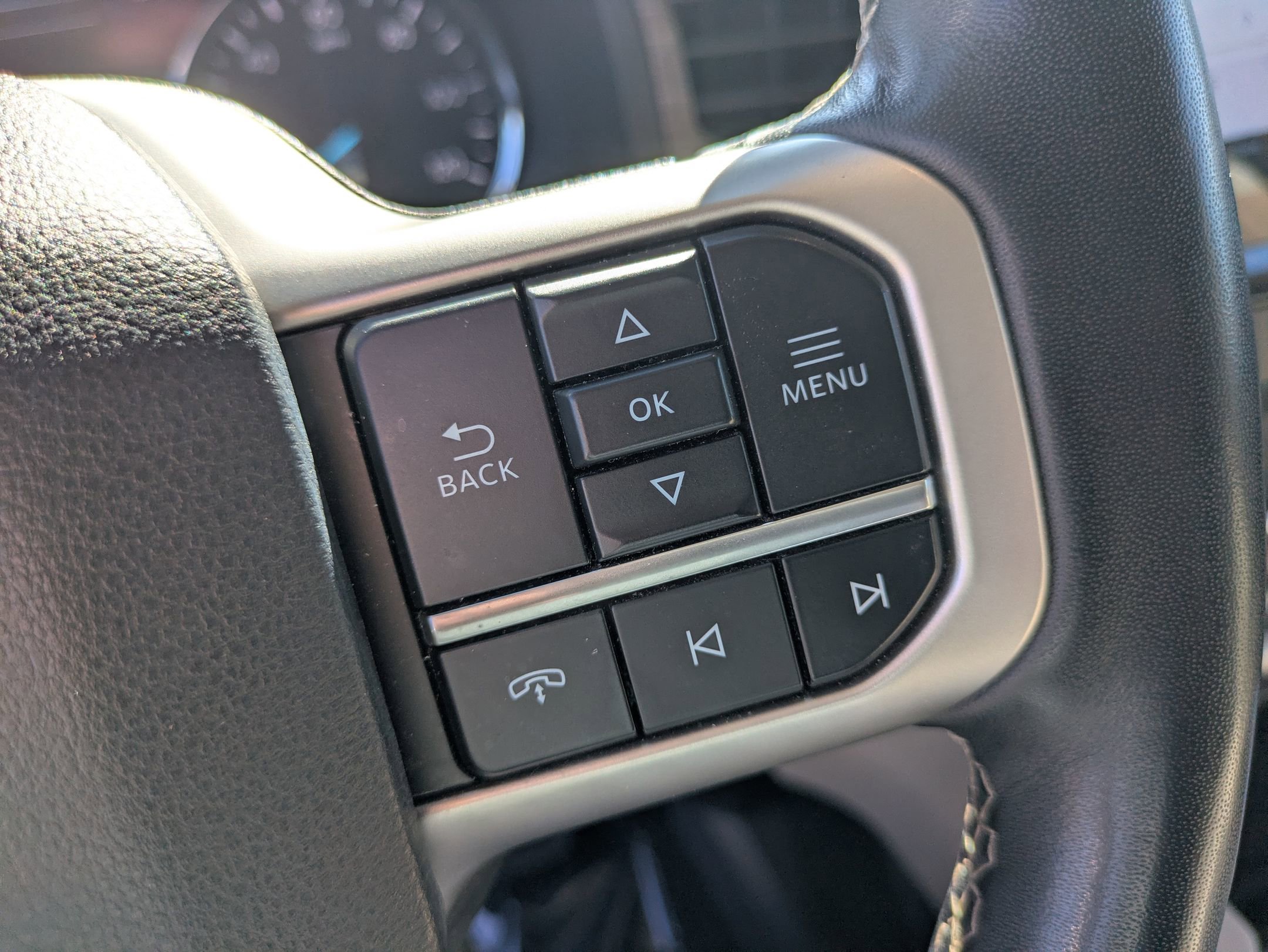 Certified 2024 Ford Expedition Limited image 18